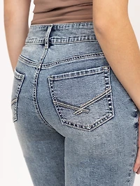 Women's 2 Button Mid Rise Med Wash Capr