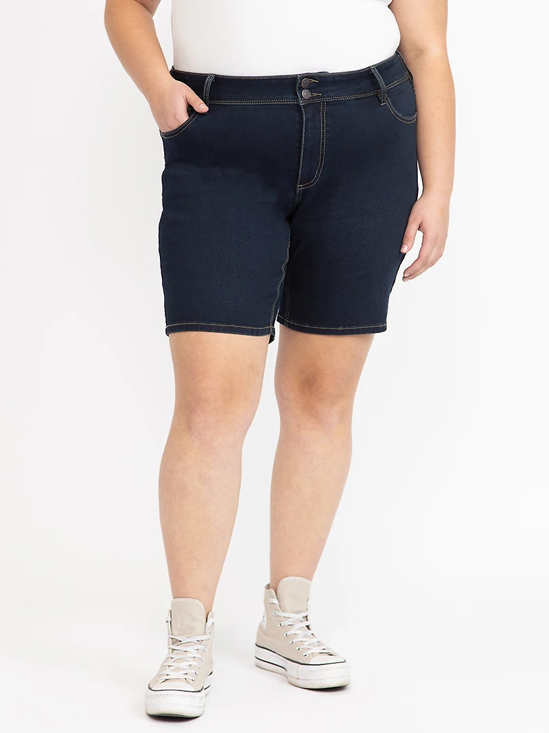 Women's Plus Dark Rinse Washed Bermuda Short