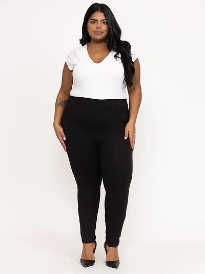 Women's Black 4 Pocket Pull-on Ponte Skinny Pant