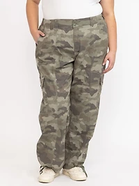 Women's Plus 2 Button Camo Baggy Cargo Pants