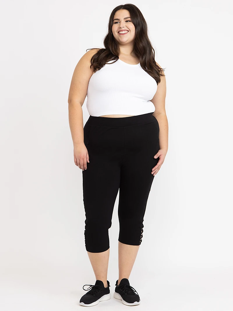 Women's Mesh Insert Capri Legging
