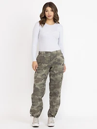 Women's 2 Button Camo Baggy Cargo Pants