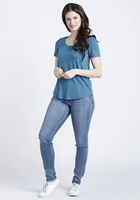 Women's Scoop Neck Tee