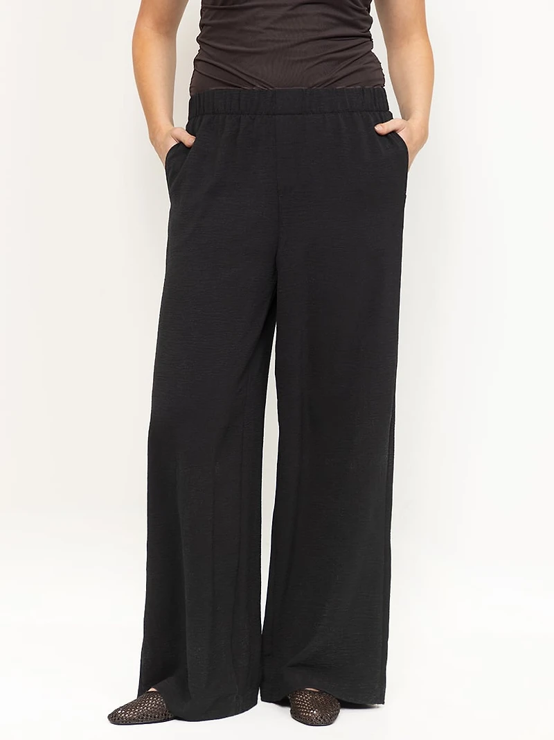 Women's Crinkle Pull-on Wide Leg Pant