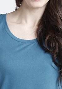 Women's Scoop Neck Tee