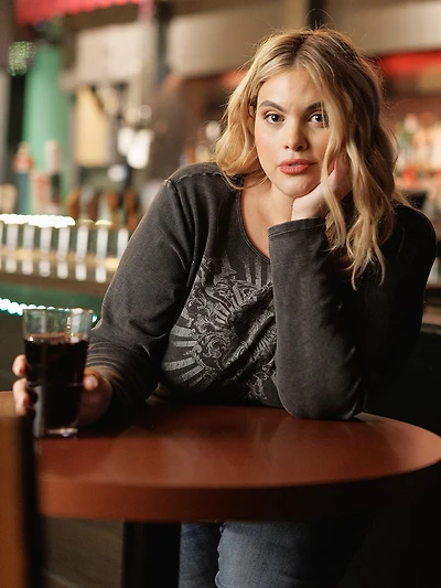 Women's Washed Rib Ornate Heart Tee