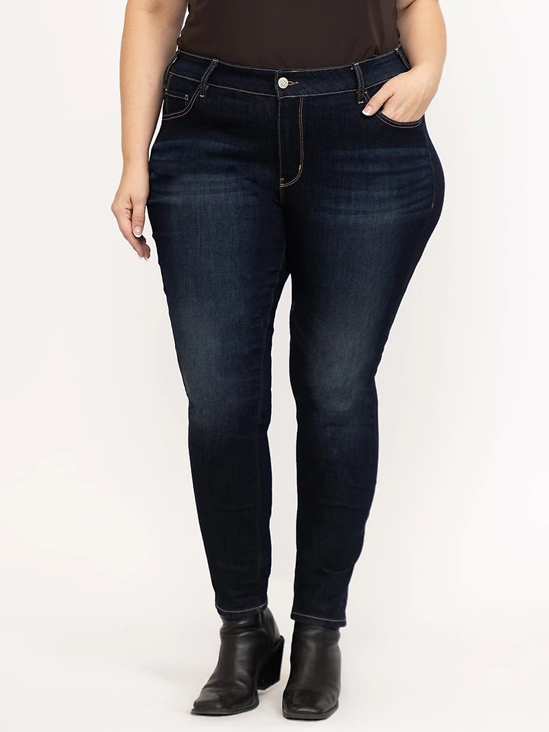 Women's Plus Dark Wash Skinny Jeans