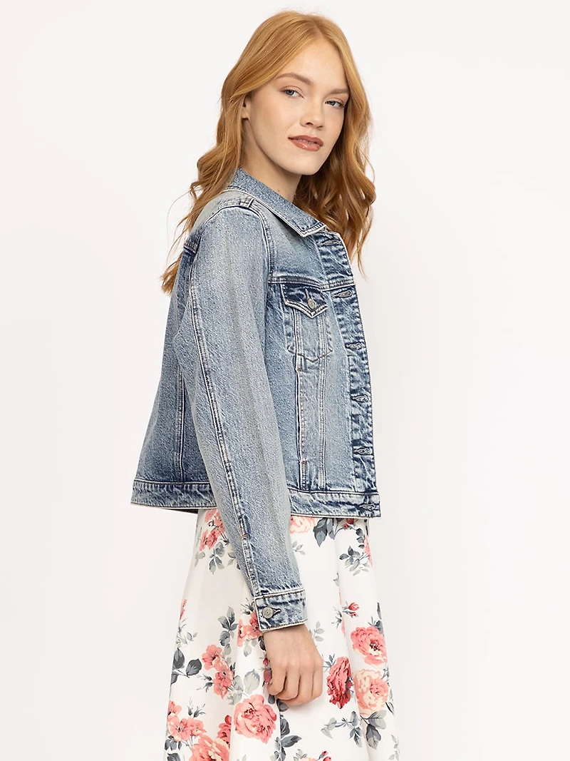 Women's Light Wash Cropped Denim Jacket