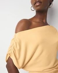 Asymmetric Ruched Top