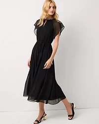 Chain + Keyhole Detail Midi Dress