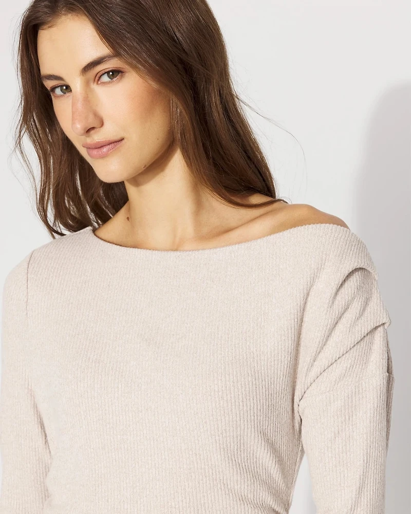 Asymmetrical Rib Snit Top