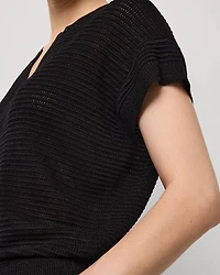 Petite Metallic Stitch Short Sleeve Pullover