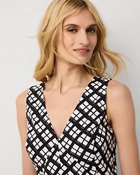 Petite Poplin V-neck Midi Dress