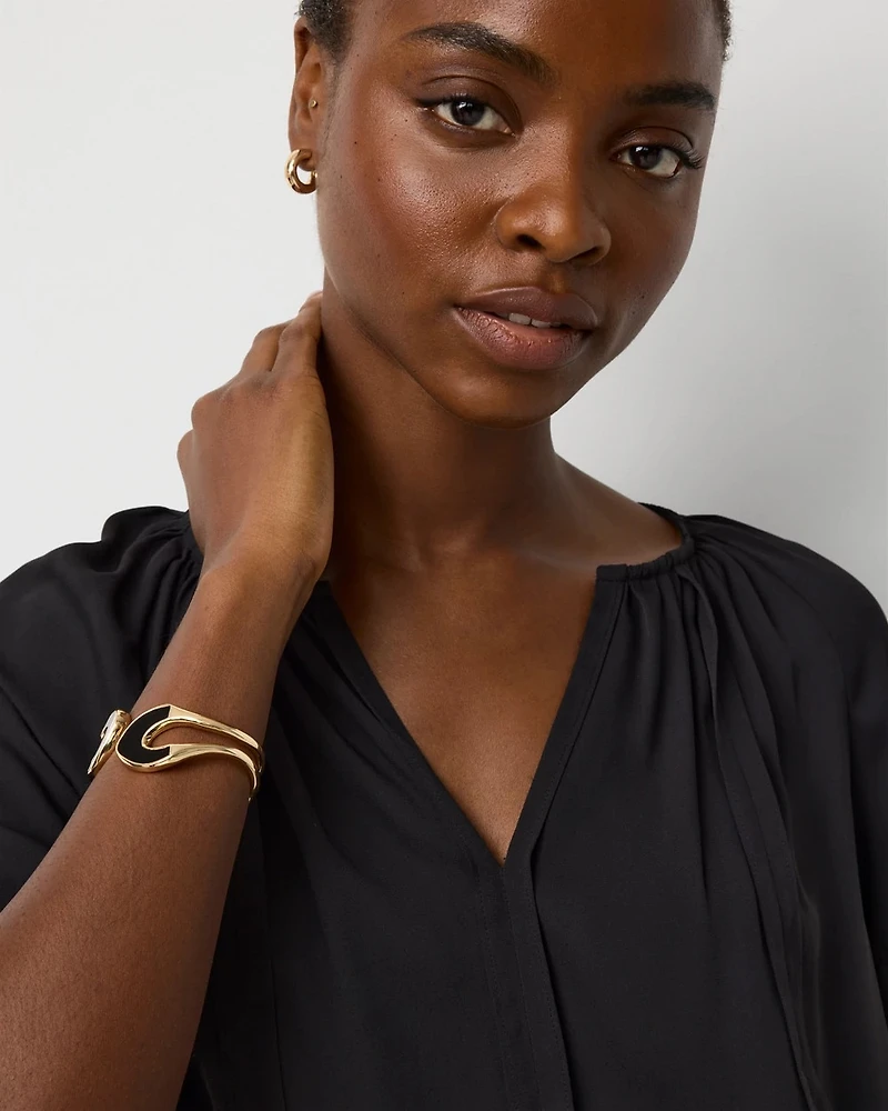 Elbow Sleeve V-neck Blouse