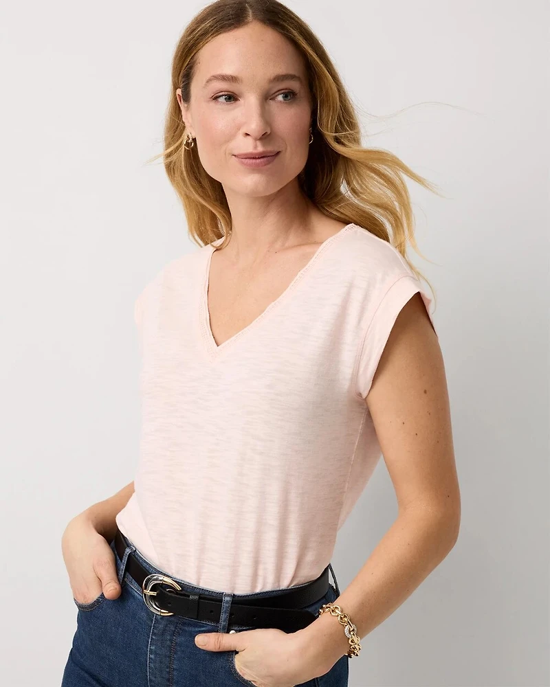 Crochet Detail V-neck Tee