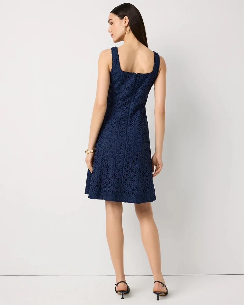 Sleeveless Lace Dress
