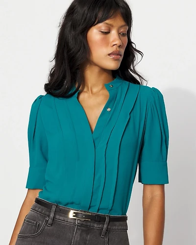 Elbow Sleeve Y-Neck Shirt
