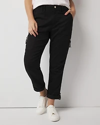 Mid-Rise Pret-A-Pedi Straight Cropped Pants