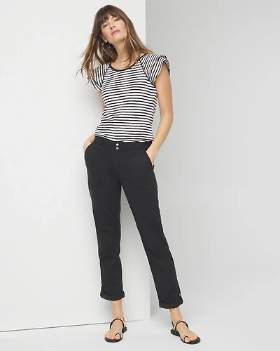 Mid-Rise Pret-A-Pedi Straight Crop Pants