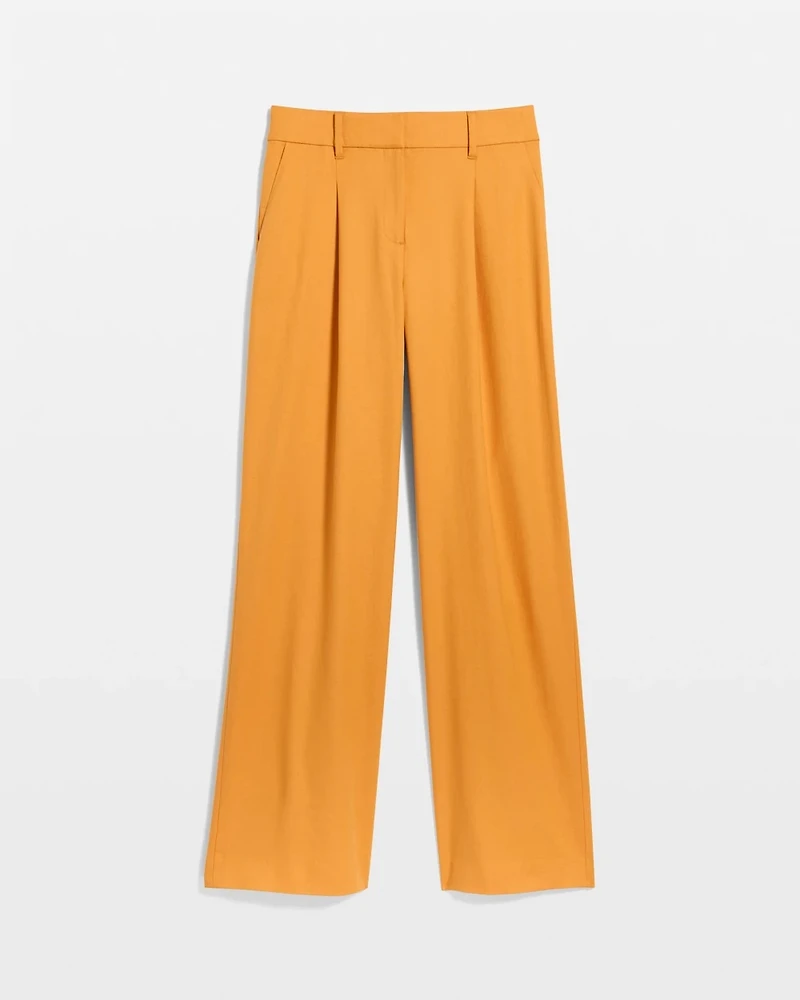 Pleated High-Rise Wide Leg Pant