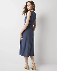 Petite Sleeveless Matte Jersey Crest Button Midi Dress