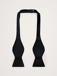 Signature Silk Bow Tie
