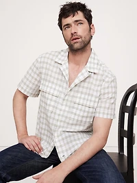 Standard-Fit Lightweight Cotton Resort Shirt