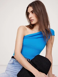 Lightweight Cashmere Off-Shoulder Top