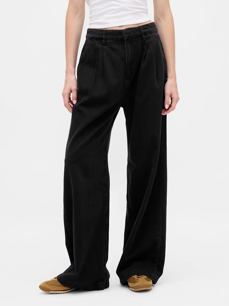 365 High Rise UltraSoft Pleated Denim Trousers