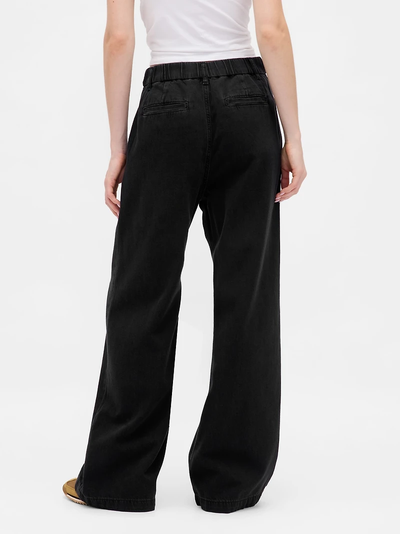 365 High Rise UltraSoft Pleated Denim Trousers