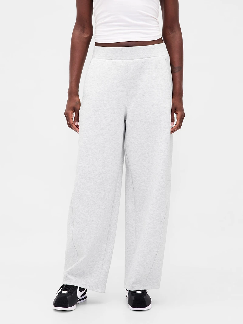 GapFit Barrel Sweatpants