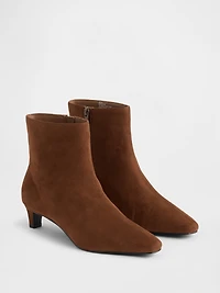Kitten Heel Pointy Boots