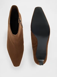 Kitten Heel Pointy Boots