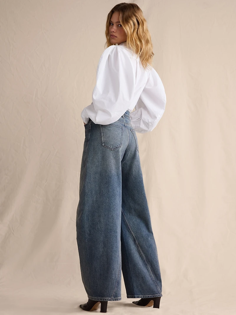 High-Rise Loose Barrel Jean