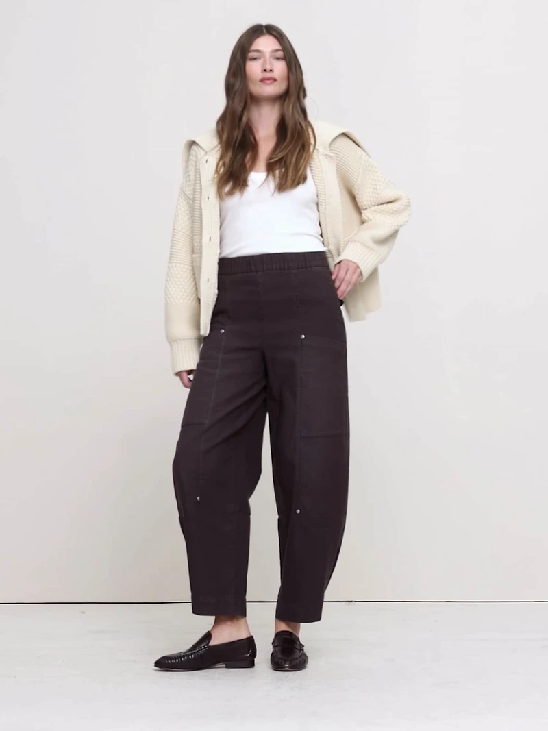 Wide-Leg Textured Twill Pull-On Pant