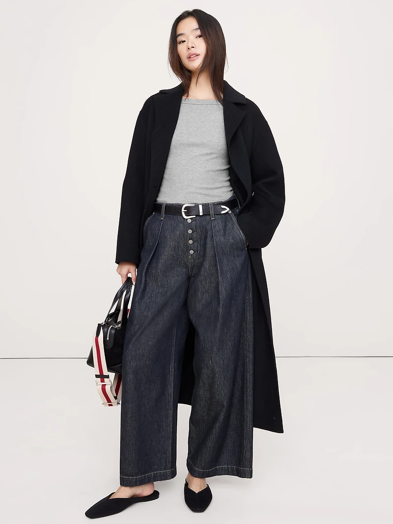 Ribbed Boat-Neck T-Shirt