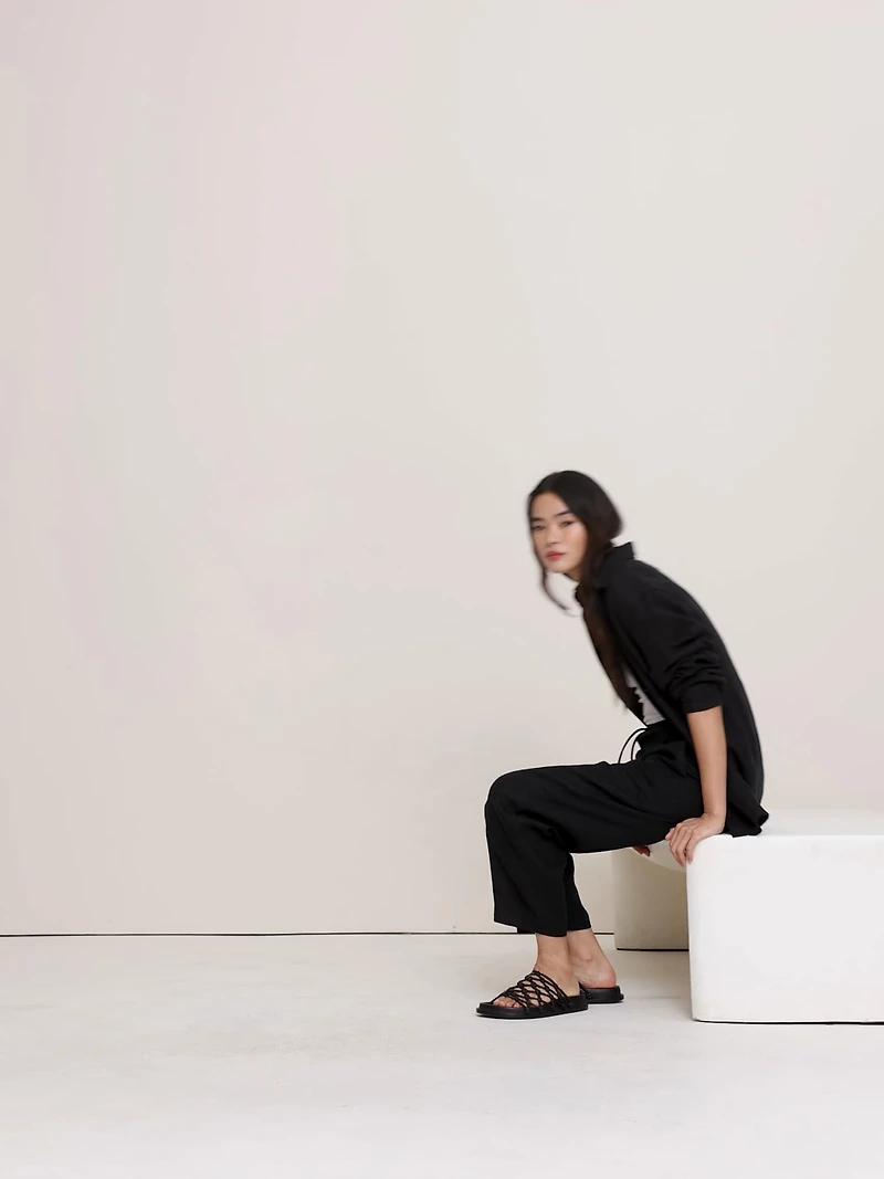 Barrel-Leg Linen Pull-On Pant