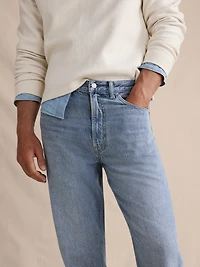 Relaxed-Straight Lightweight Jean