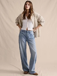 Mid-Rise Baggy-Straight Lightweight Jean