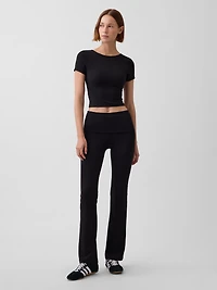 GapFit Smooth Reversible Wrap Crop Top