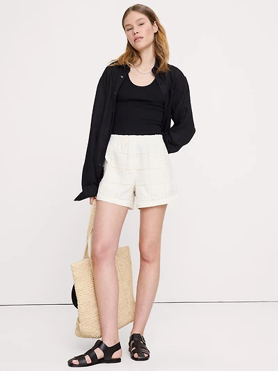 Embroidered Cotton 4" Pull-On Short