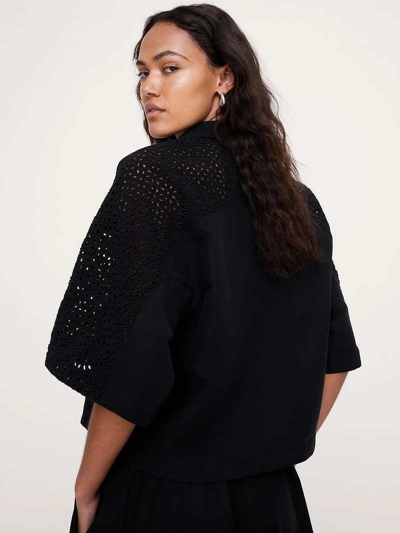 Boxy Crop Tencel™-Linen Eyelet Shirt