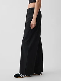 GapFit Tech Low Rise Relaxed Easy Pants