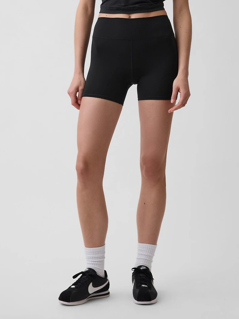 4" GapFit Smooth Bike Shorts
