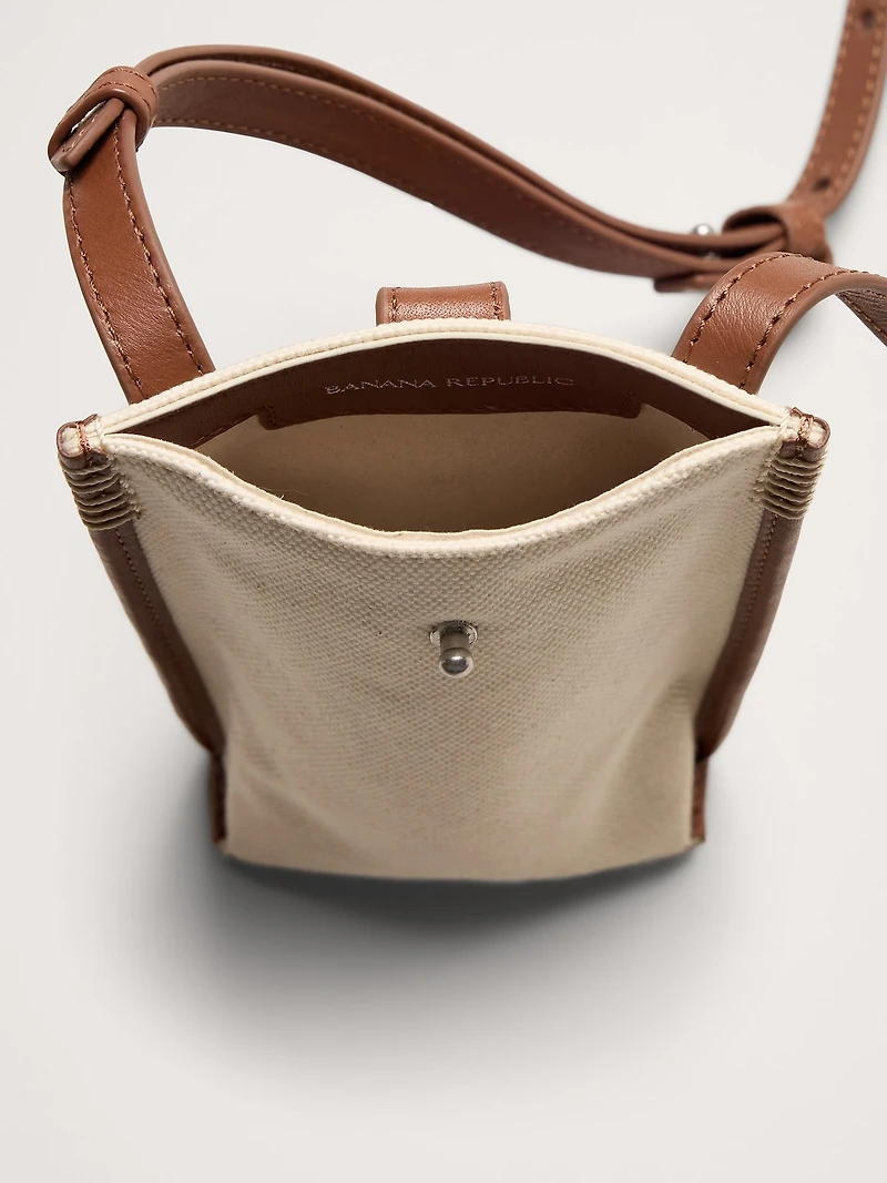 Italian Leather Crossbody Pouch