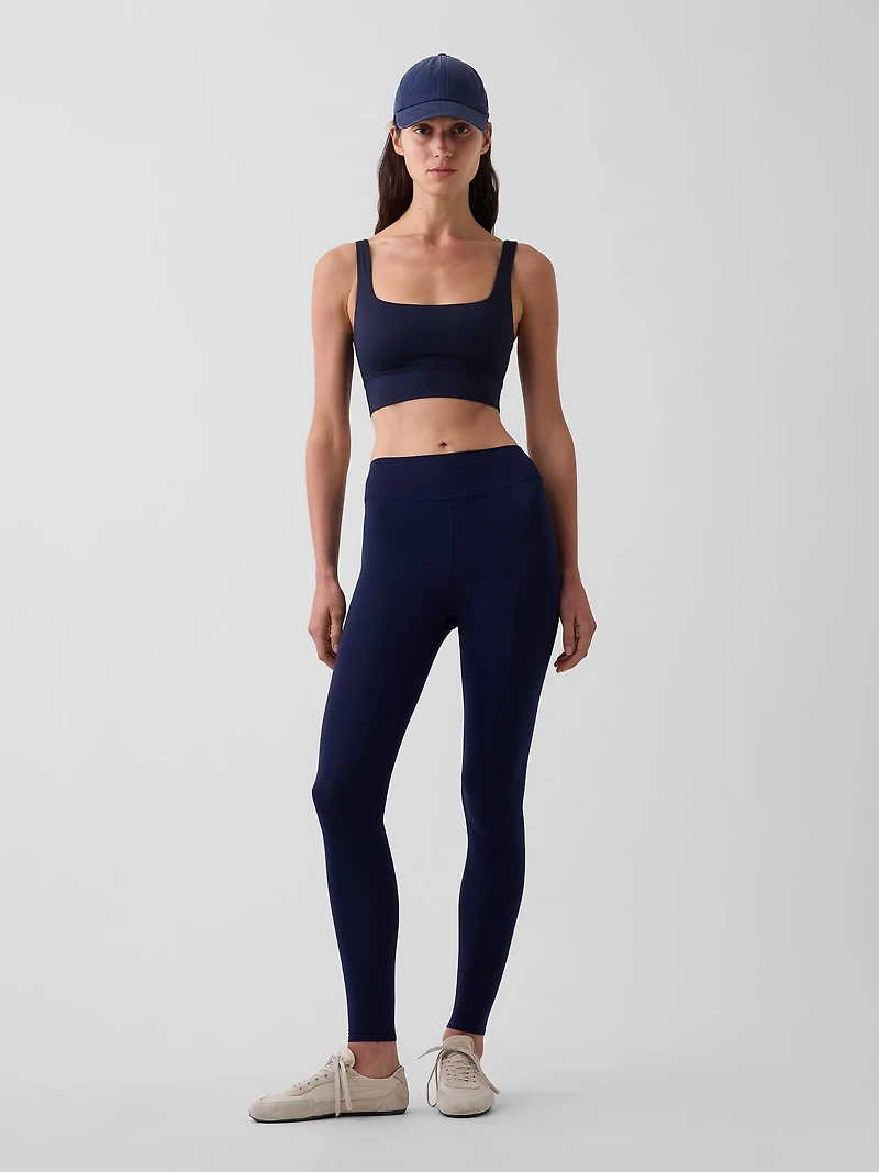 GapFit Smooth Square-Neck Sports Bra