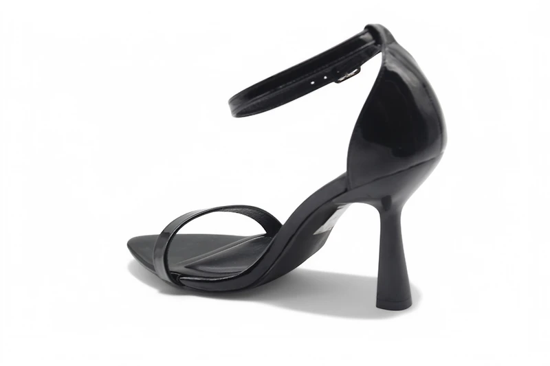 1750 NOIR VERNIS