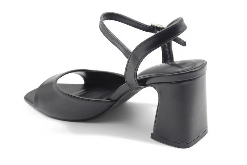 2762 NOIR VERNIS
