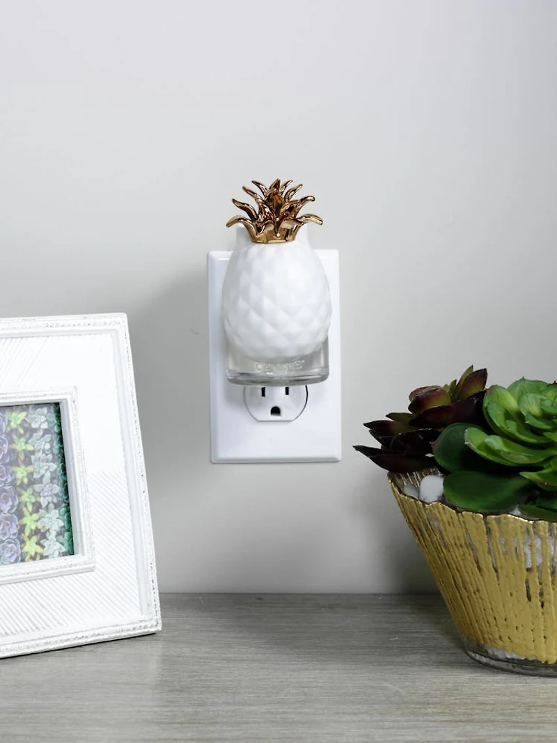 Pineapple ScentPlug® Diffuser  w/ Light