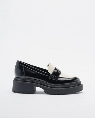 Sapatos loafer Guess FLTFI2ELE14 Preto